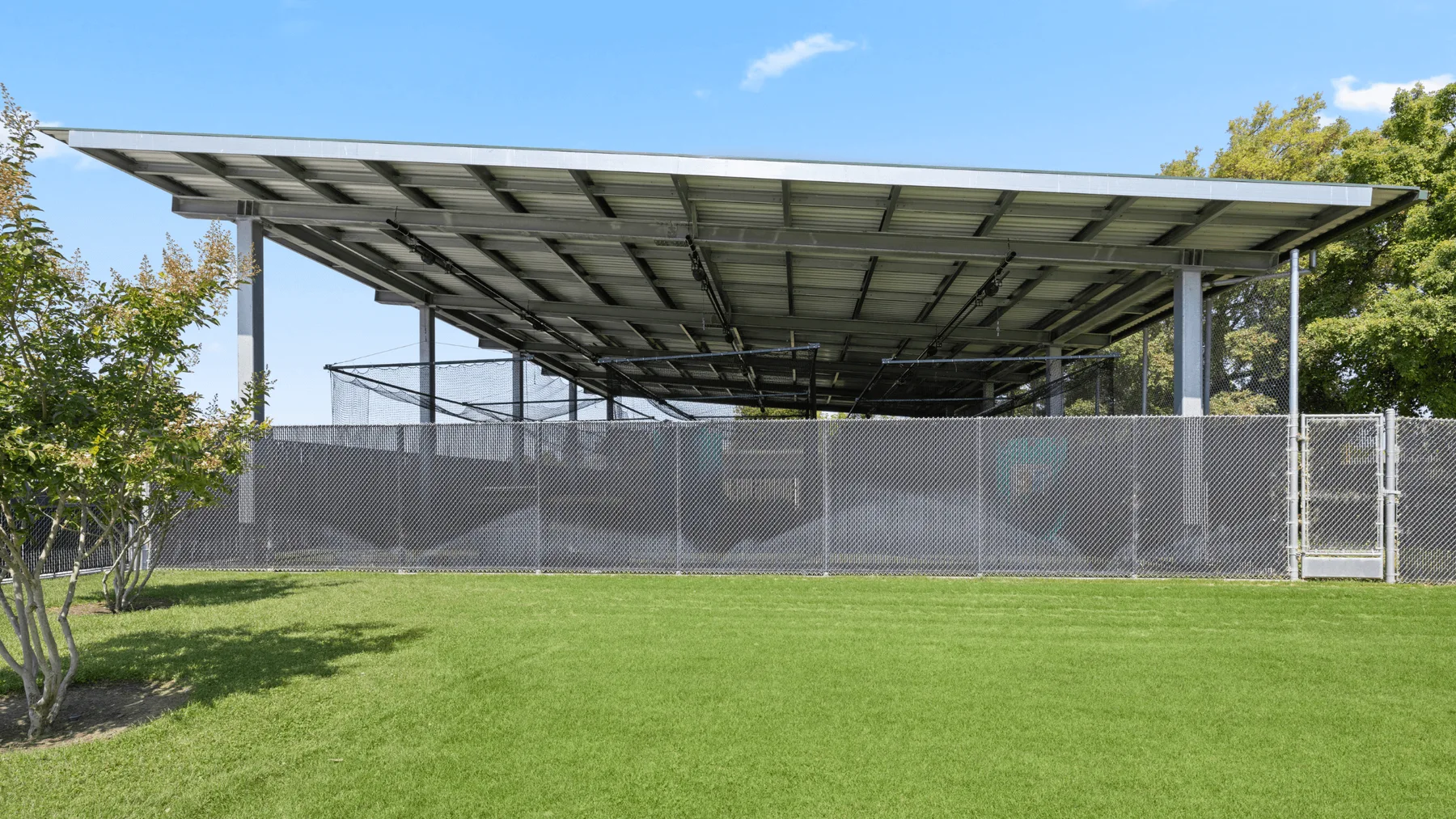 Chabot College: versa gym canopy, view 2