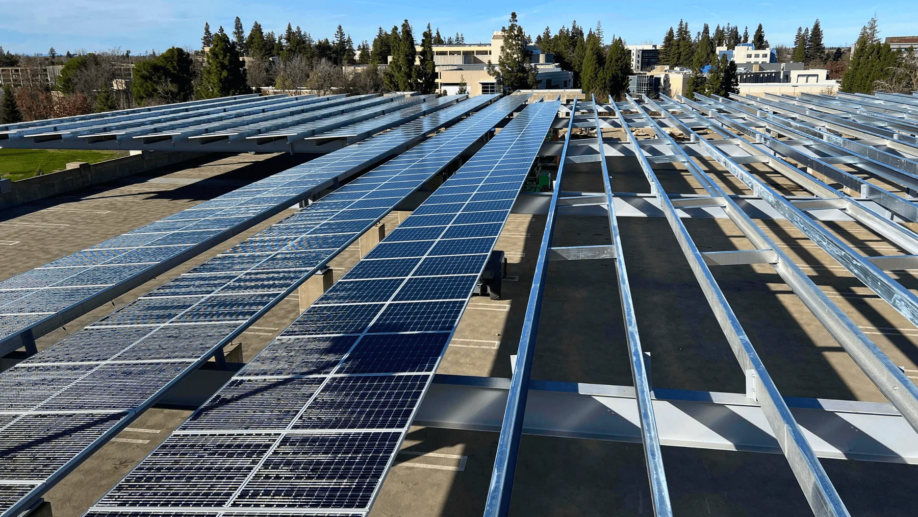 CSU Sacramento: solar parking garage, view 3