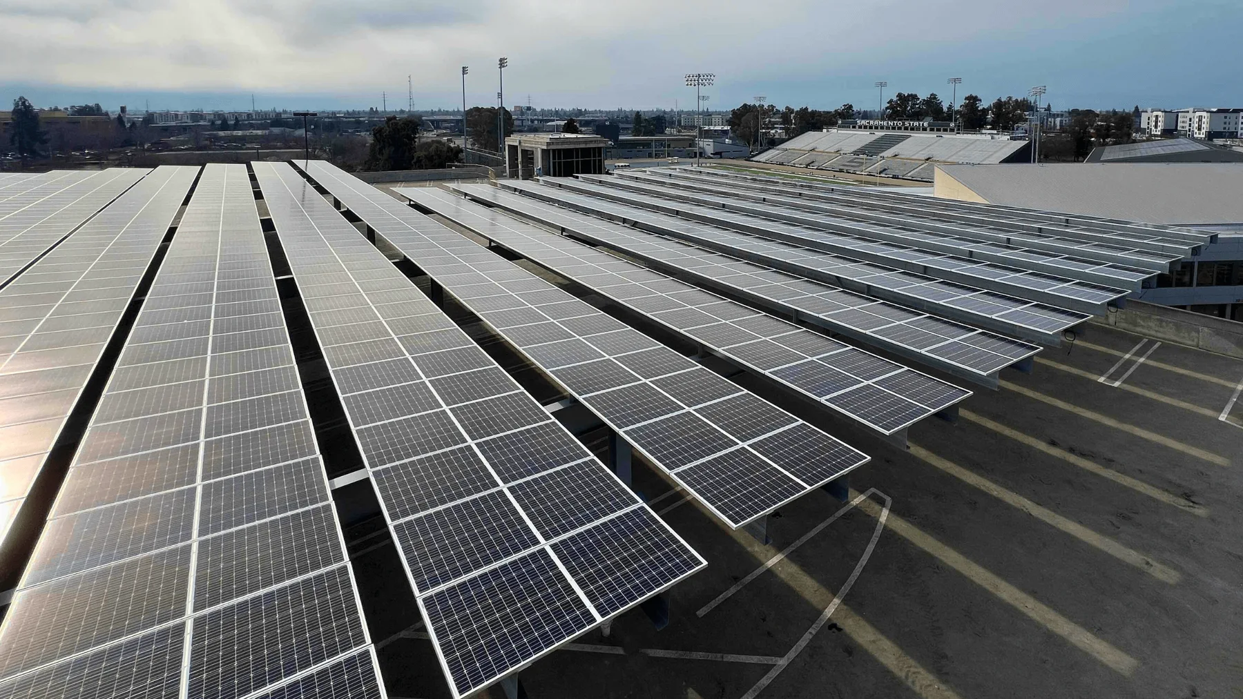 CSU Sacramento: solar parking garage, view 4