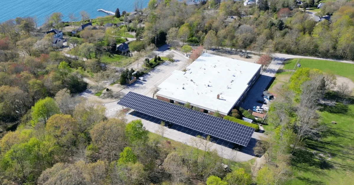Jamestown Melrose School: solar carport