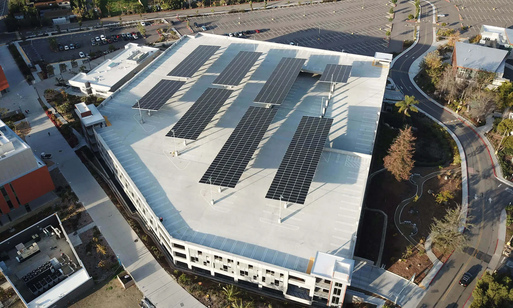 Palomar College: solar pv carports